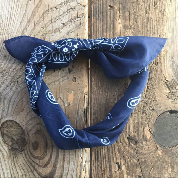 Navy Blue Silk Bandana - Picture 2 of 4